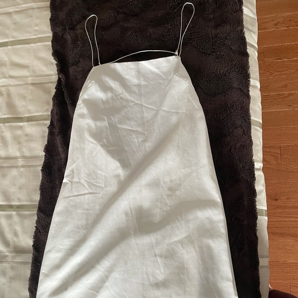 Showpo white slip dress - Picture 2 of 3
